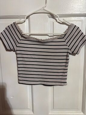 Charlotte Russe Cream and Black Striped Off-Shoulder Crop Top